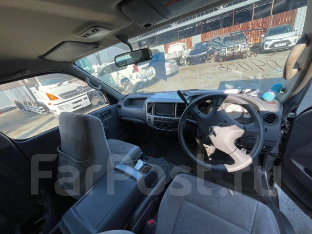 Nissan Caravan ����