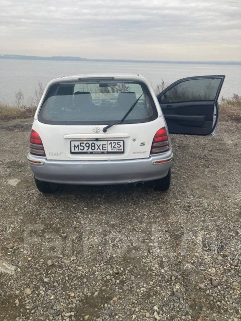 Toyota Starlet. �������, ��������, 0.0 (88��.�.), ������, 555 555����. �� ����