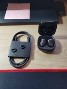 Samsung Galaxy Buds Live ����