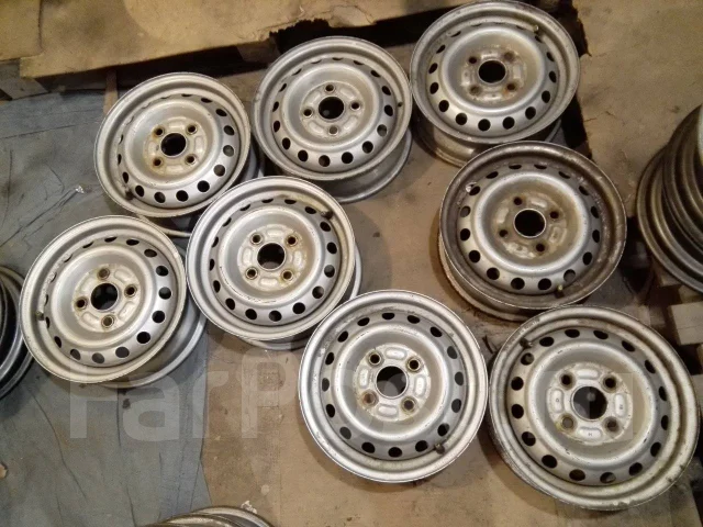 Daihatsu. 3.5x12", 4x100, �� 54,1���. ����