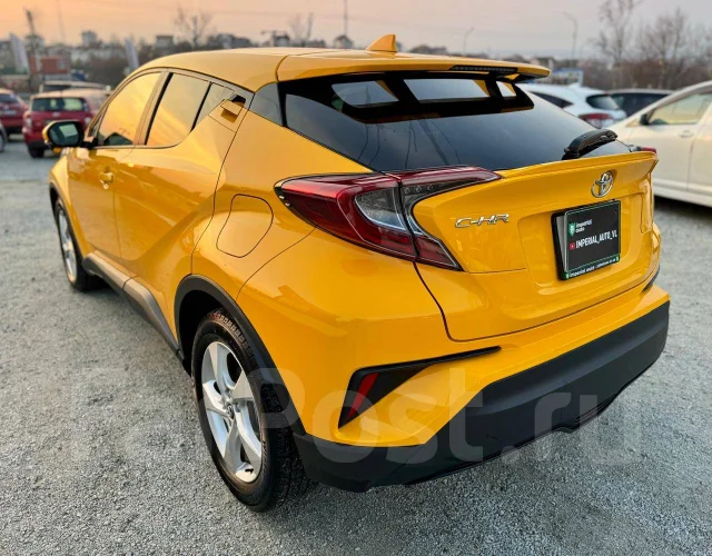 Toyota C-HR. ��������, ��������, 1.2 (116��.�.), ������, 100 000����. �� ����