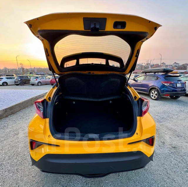 Toyota C-HR. ��������, ��������, 1.2 (116��.�.), ������, 100 000����. �� ����