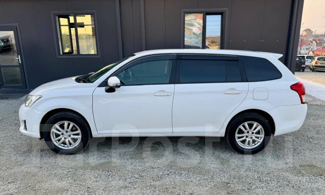 Toyota Corolla Fielder. ��������, 4wd, 1.5 (103��.�.), ������, 180 000����. �� ����