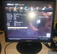 Samsung. 19", ���������� �� (LCD, LED, QLED) ����