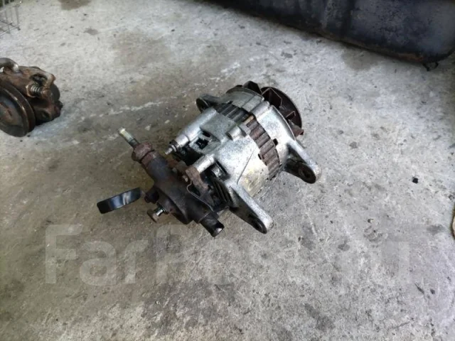 ��������� Mitsubishi Canter FB308A 4DR7 ����