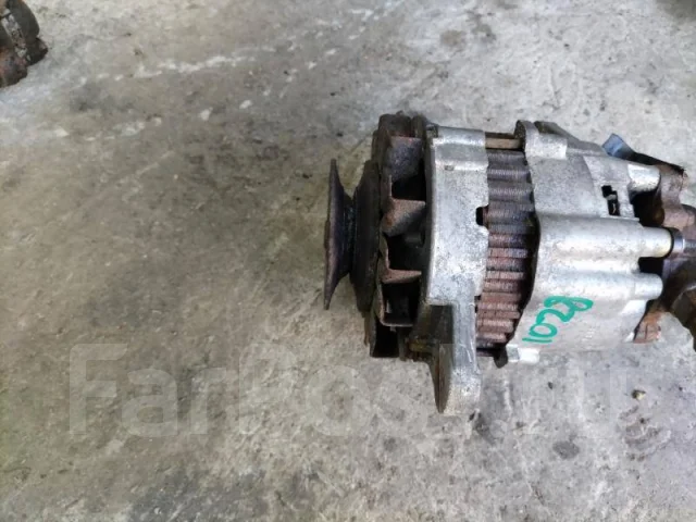 ��������� Mitsubishi Canter FB308A 4DR7 ����