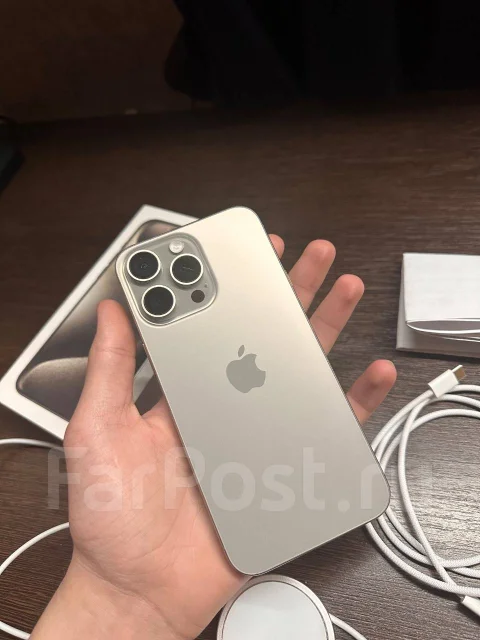 Apple iPhone 15 Pro Max. �/�, 256 ��, �����, 4G LTE, Dual-SIM, NFC ����