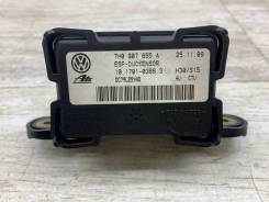   Volkswagen Caddy 2009 7H0907655A  BLS 7H0907655A 