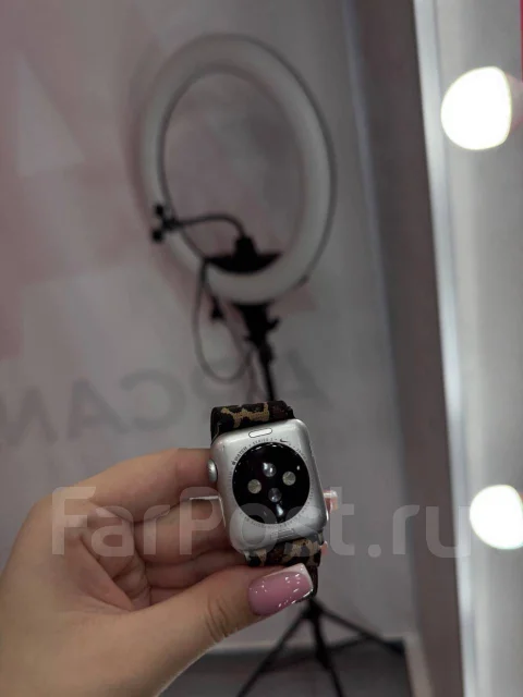 Apple Watch Series 3 Nike+. IP68 ����