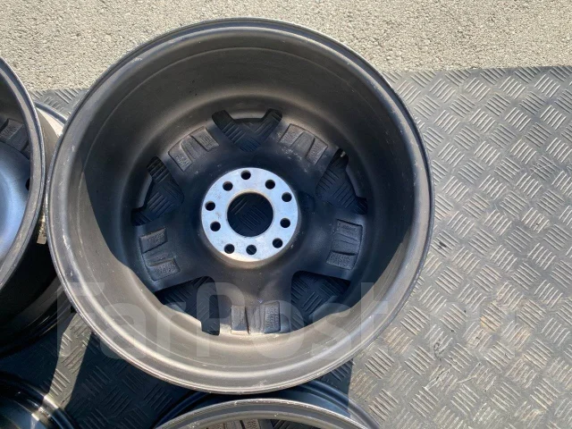 MLJ KMC. 8.0x17", 5x114.3, 5x127, ET35, �� 73���. ����