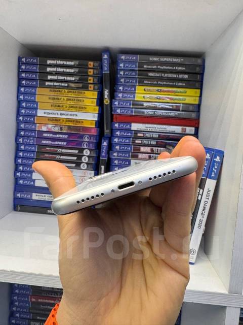 Продажа/обмен айфона 11 на 128 GB / белый / обмен на PS4/PS5, Apple ...