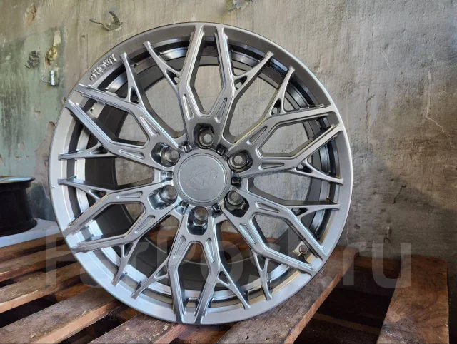 WorldWheels. 8.5x18", 6x139.7, ET20, �� 106,1���. ����