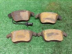 ������� ��������� �������� �-�� Audi A4 (B8) 2007-2015 8K0698151F 8K0698151F ����