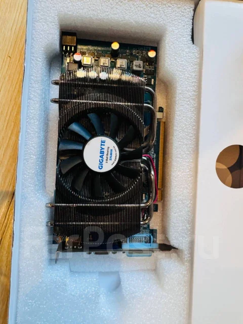 GeForce GTS 250 ����
