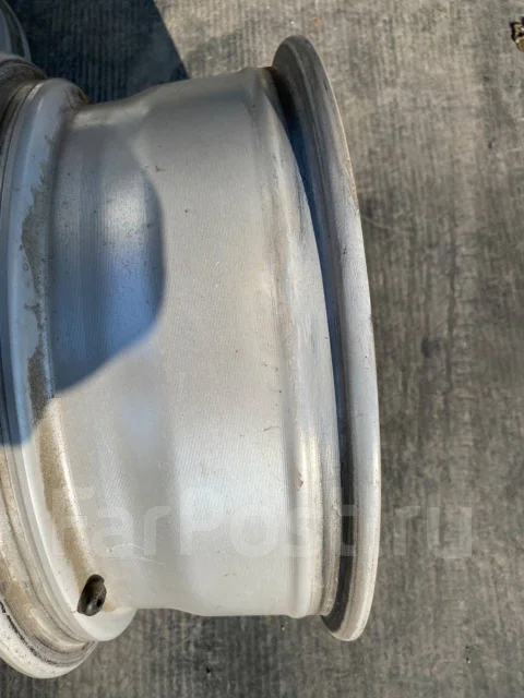 Zephyr. 7.0x17", 5x114.3, ET48 ����