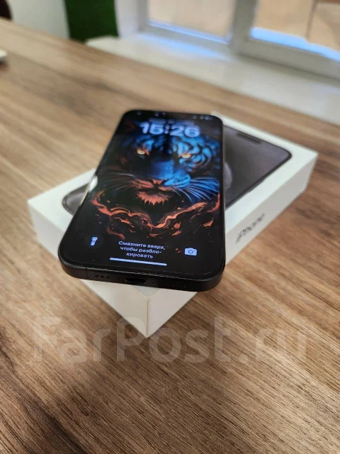 Apple iPhone 15 Pro. �/�, 256 ��, ������, Dual-SIM, NFC ����
