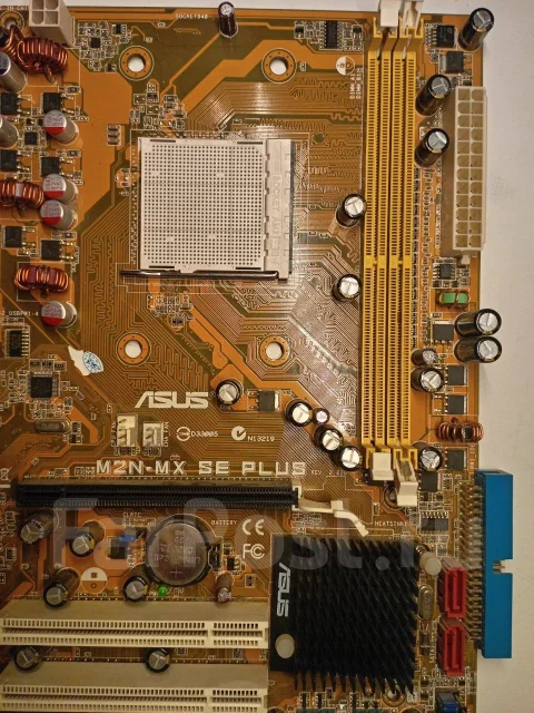 Socket AM2+ ����
