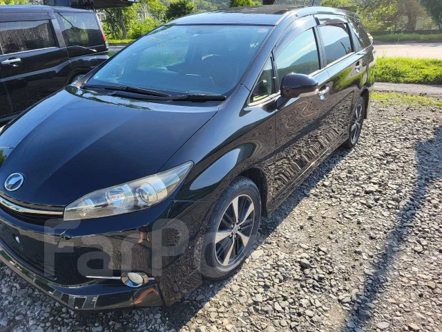 Toyota Wish. ��������, 4wd, 1.8, ������, 111 000����. �� ����
