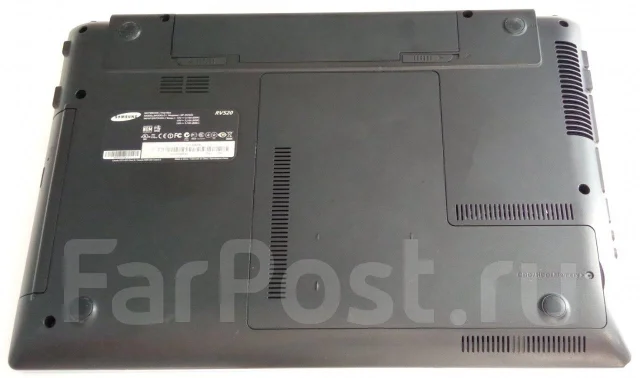 Samsung RV520. 15.6", 2,1����, ��� 8 ��, ���� 128���, WiFi: 1, Bluetooth: 1, ����������� �� 3��. ����