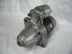 ������� E10, E13, E15, E16, GA13, GA14, GA15, GA16, CA18, CA20 23300M8211 ����