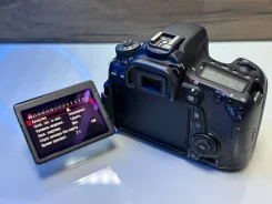 Canon EOS 70D Body ����
