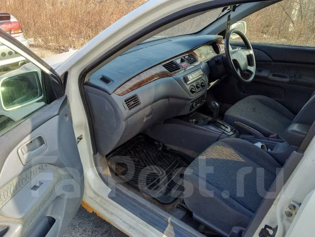 Mitsubishi Lancer Cedia. �������, ��������, 1.5 (90��.�.), ������, 200 000����. �� ����