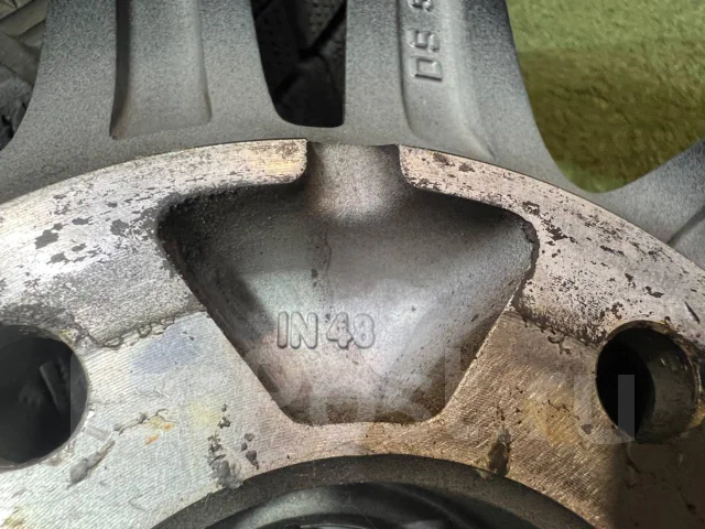 Custom. 7.0x17", 5x114.3, ET40 ����