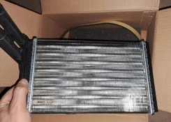 �������� ����� Audi 80/A4 86 30914741 ����