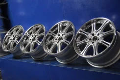 Super Star Leon Hardiritt. 9.0/10.0x19", 5x114.3, ET33/49 ����
