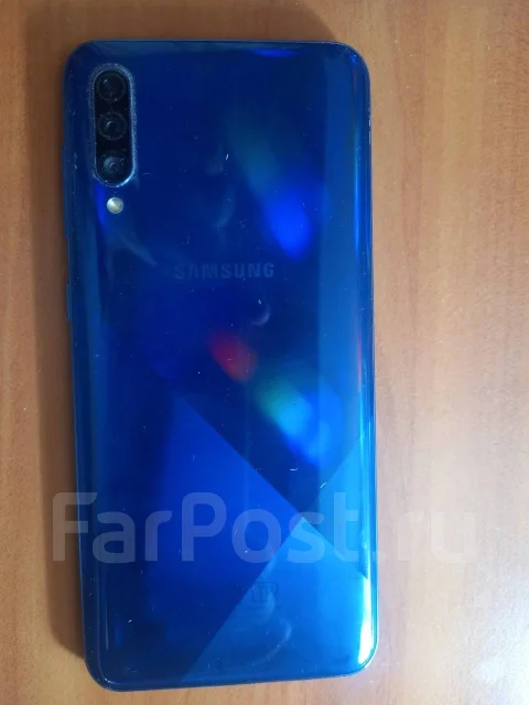 Samsung Galaxy A30s. �/�, �� 8 ��, ����������, 3G ����