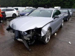 Audi A5 ����