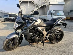 Honda CB 1000R