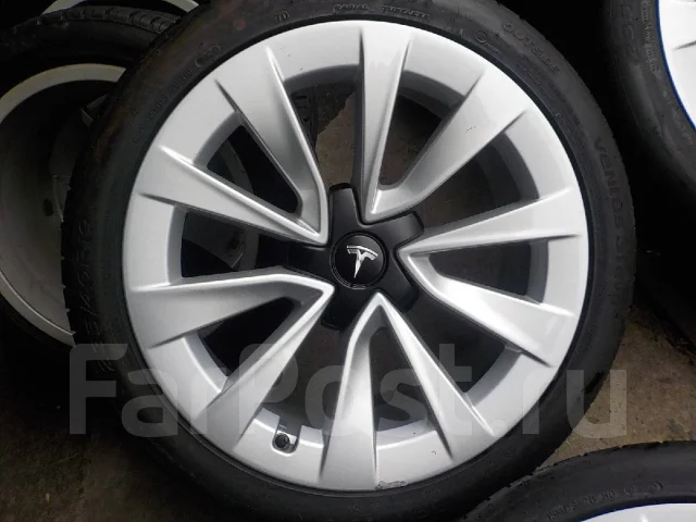 Tesla. 8.5x19", 5x114.3, ET40, �� 66,1���. ����
