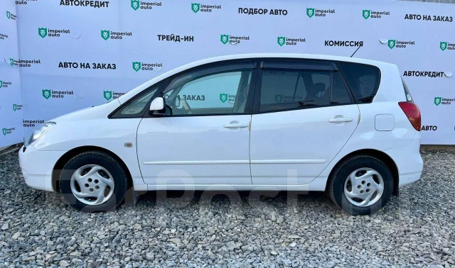 Toyota Corolla Spacio. �������, ��������, 1.8 (136��.�.), ������, 143 000����. �� ����
