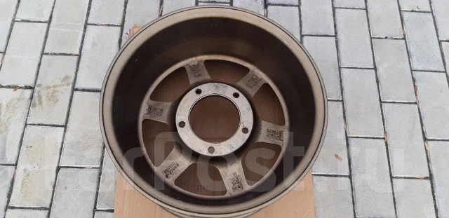 RAYS Volk Racing TE37. 8.0x16", 5x150, ET0, �� 115���. ����