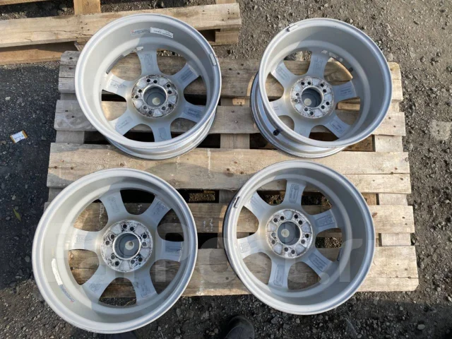 Rial Giro. 6.0x15", 5x100, 5x114.3, ET45, �� 72���. ����