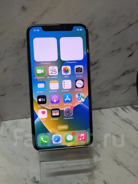 Apple iPhone X. �/�, 256 ��, �����������, 4G LTE ����