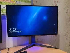 LG. 27", ���������� OLED ����