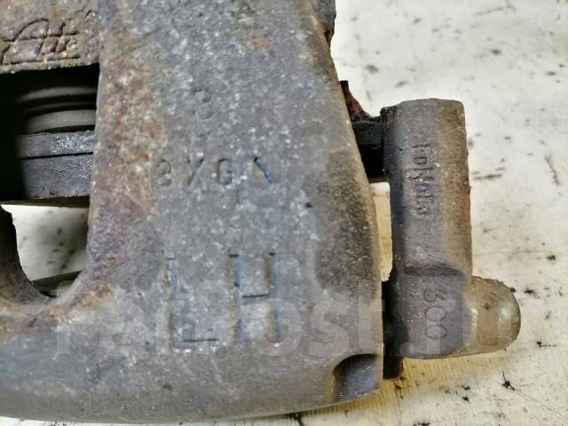   Volvo V40,   1682876 
