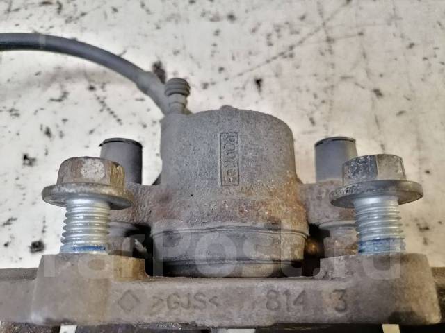   Volvo V40,   1682876 