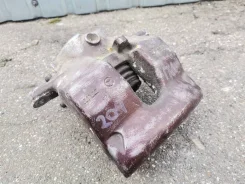 ������� �������� ����� C-����� 2008 W204 271.950 A2044212381 A2044212381 ����