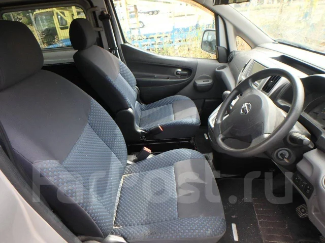 Nissan NV200. M20, HR16DE ����