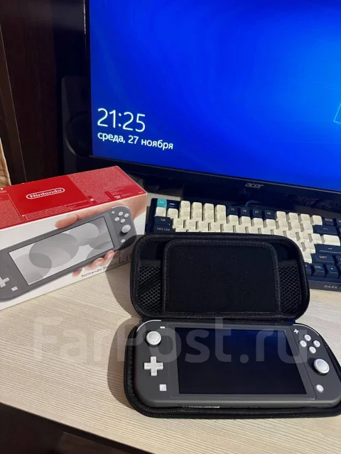 Nintendo Switch Lite ����
