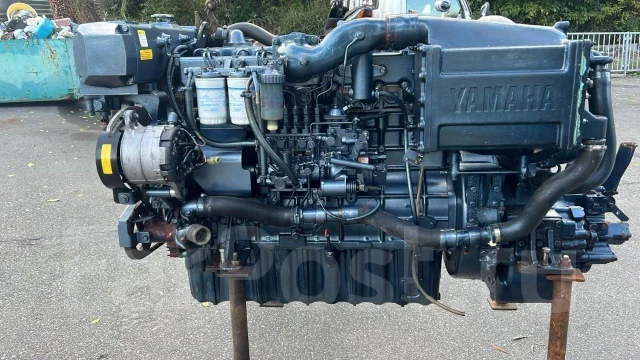 Yamaha. 310��.�., 4-�������, ��������� ����