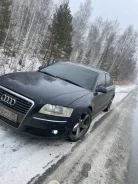 Audi A8 ����