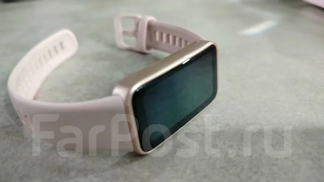 Huawei Band 8 ����