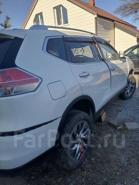 Nissan X-Trail ����