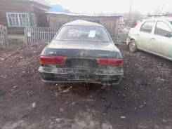 Mitsubishi Diamante ����