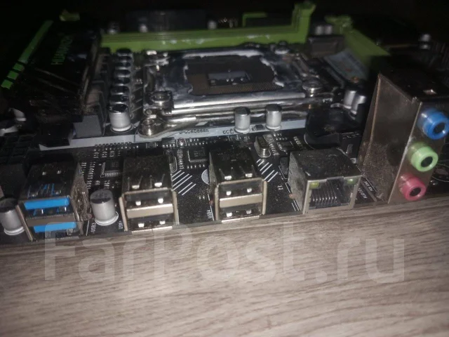 LGA2011 ����