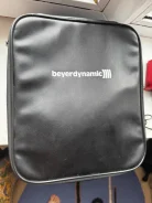 Beyerdynamic DT 880 ����